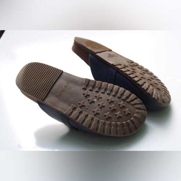 Vionic Georgie mules - Picture 4 of 10